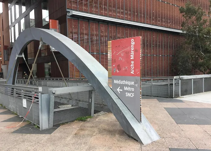 Le Marengo: Charmant, Rénové, Terrasse, Parking privé