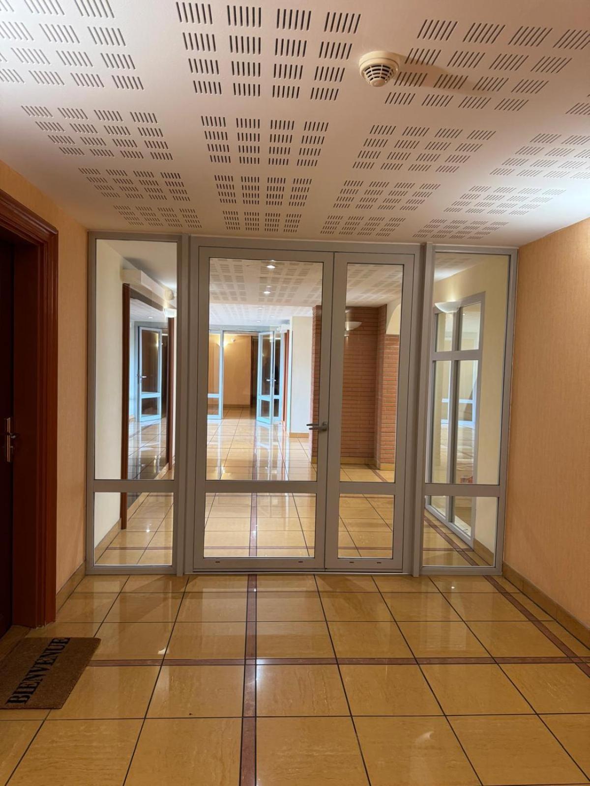 Apartamento Le Marengo: Charmant, Rénové, Terrasse, Parking Privé Toulouse